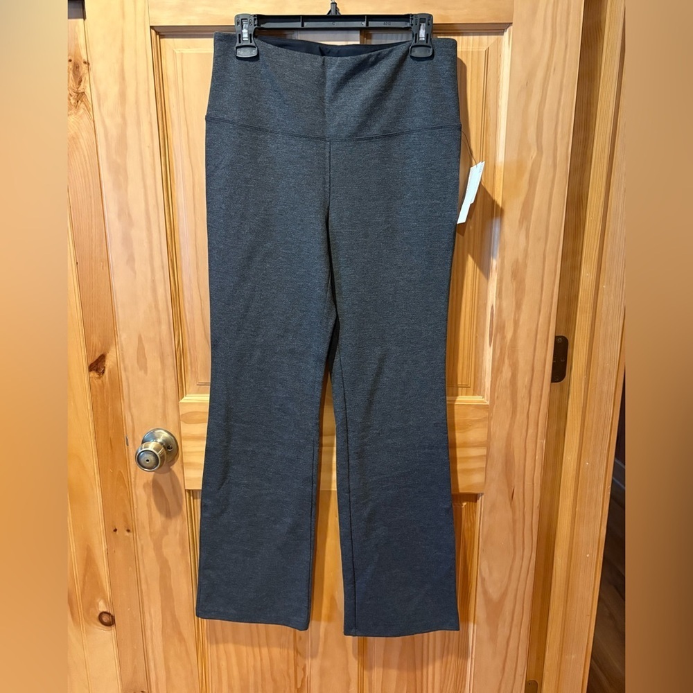 Liz Claiborne weekend pants Charcoal grey women’s M NWT